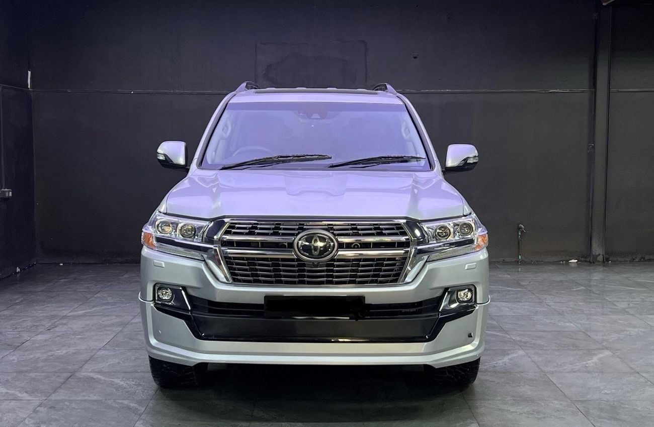 Toyota Land Cruiser GXR Toyota Land Cruiser Sahara 2018 RHD diesel full options