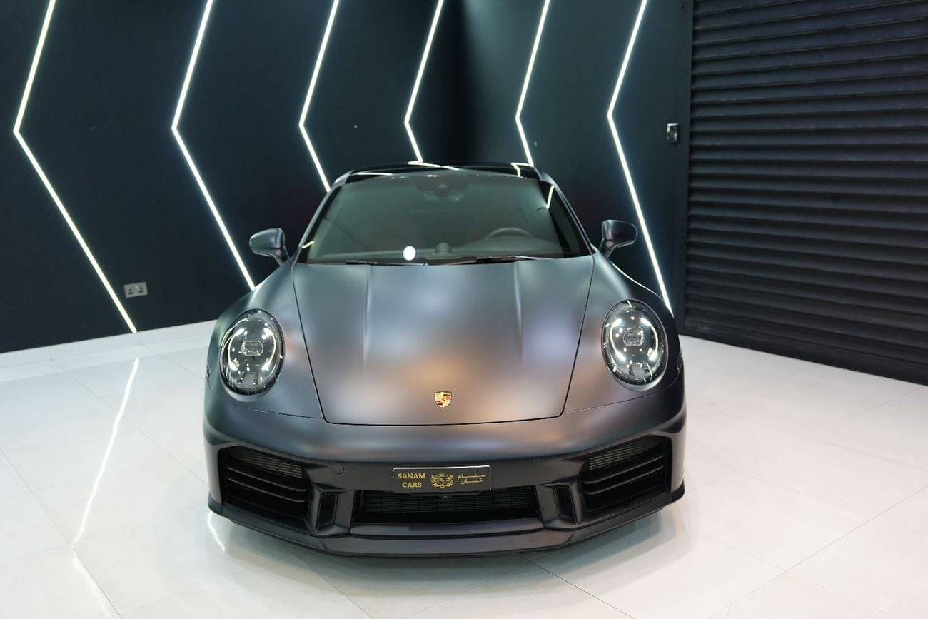 Porsche 911 CARRERA ,  992.2 Facelift, Panoramic Roof, 360° Camera, Al Nabooda Warranty