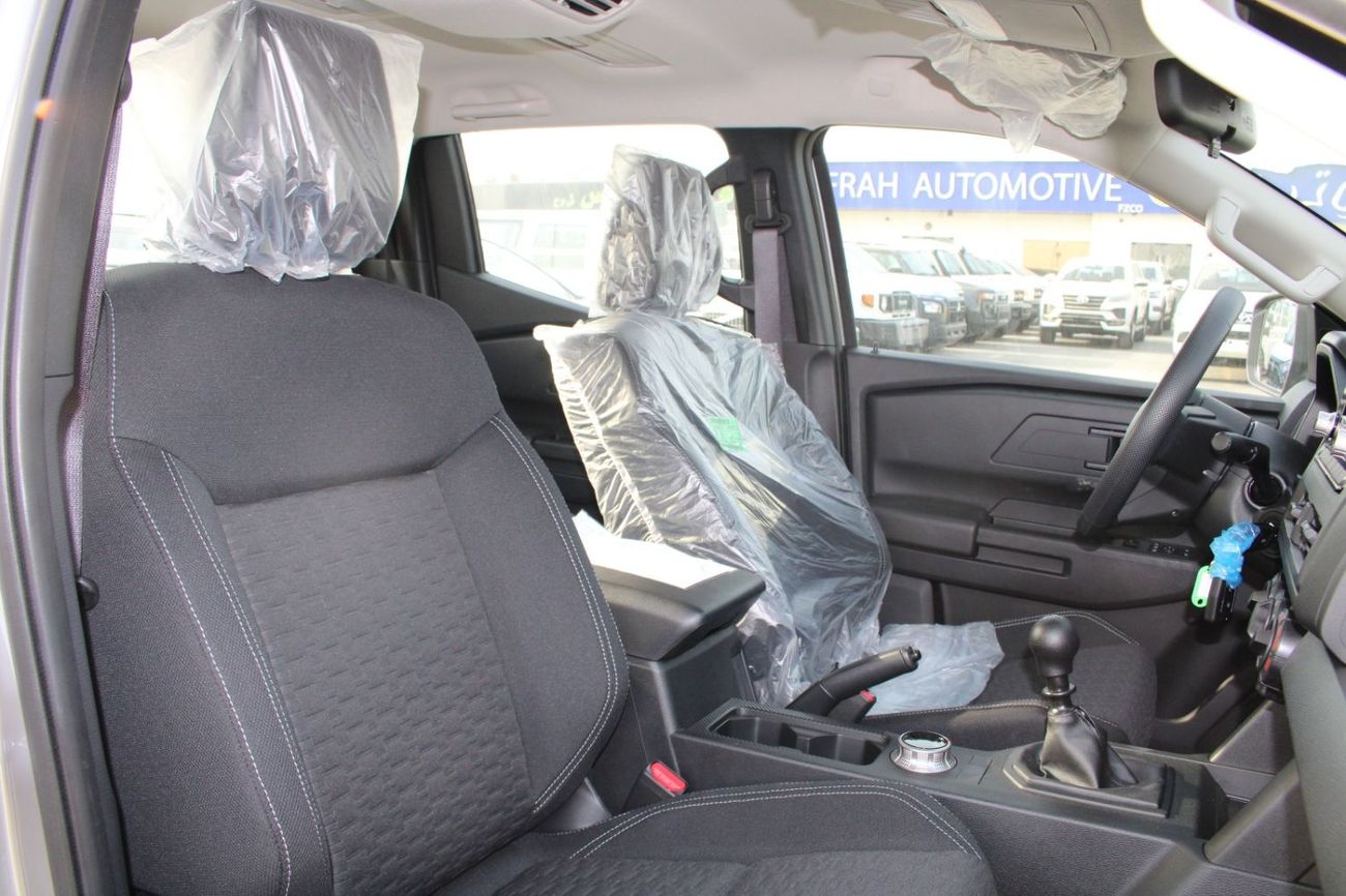 Mitsubishi L200 MITISUBISHI L200 2.4L DIESEL DOUBLE CAB 4WD GLS MANUAL