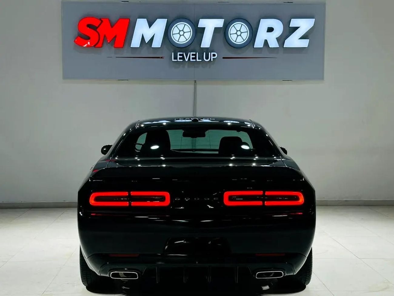 دودج تشالينجر SXT 100Th Anniversary Edition 3.6L V6 WIDEBODY KIT 51000 KM WITH ONE YEAR WARRANTY