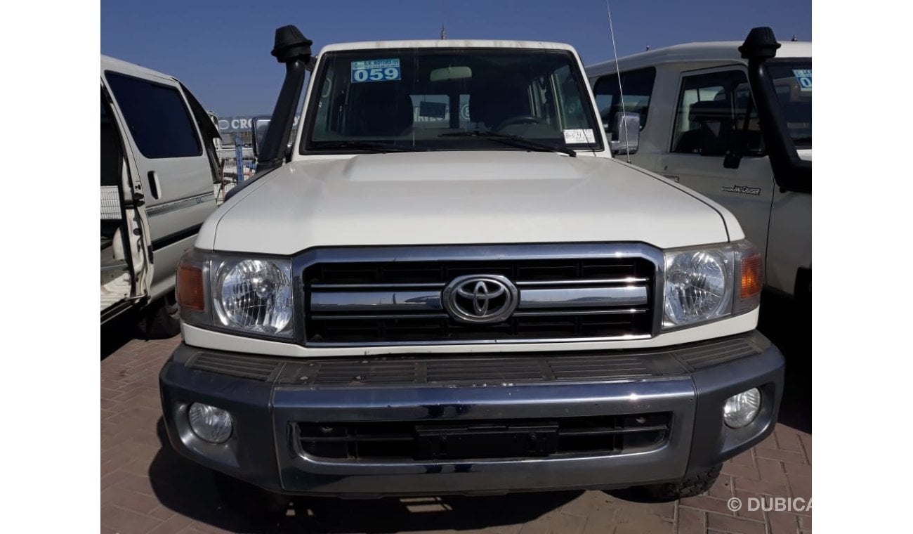 Toyota Land Cruiser 2012