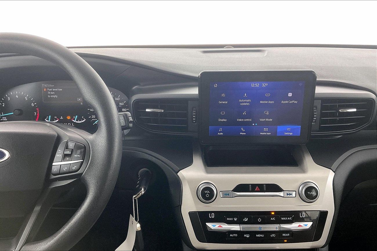 Ford Explorer 3.3 AUTO 4WD BASE CLTH | Guaranteed Warranty | 0 Down Payment