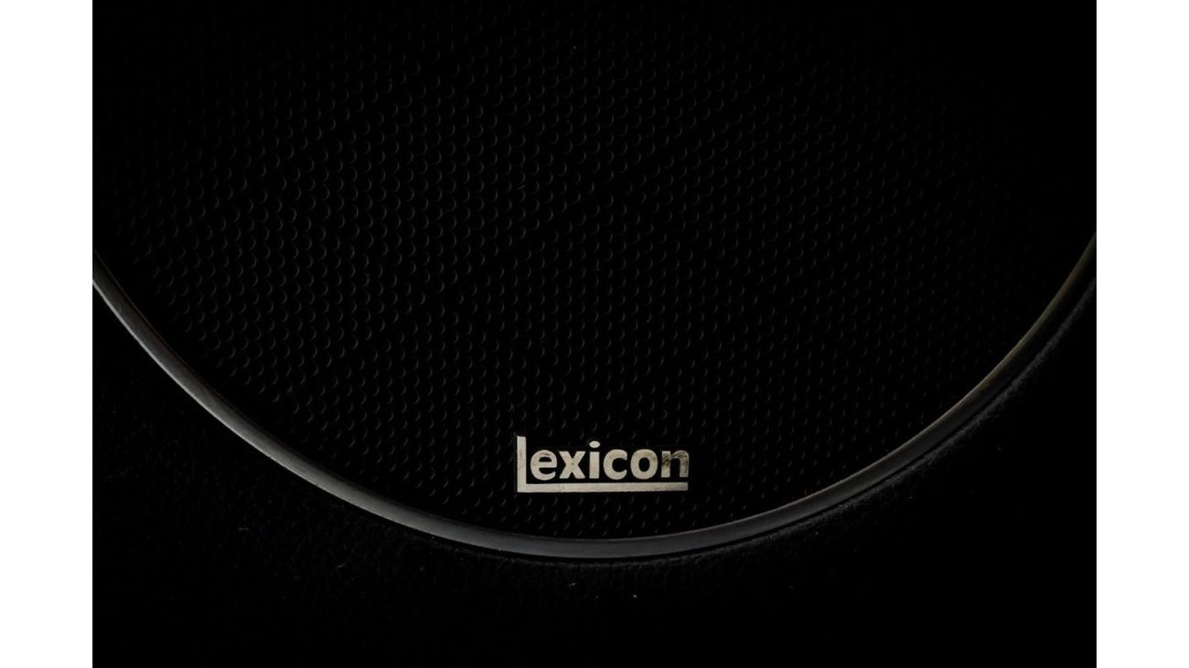 جينيسس GV80 Genesis GV80 Royal 2023 GCC under Agency Warranty and Service Contract with Flexible Down-Payment/ F