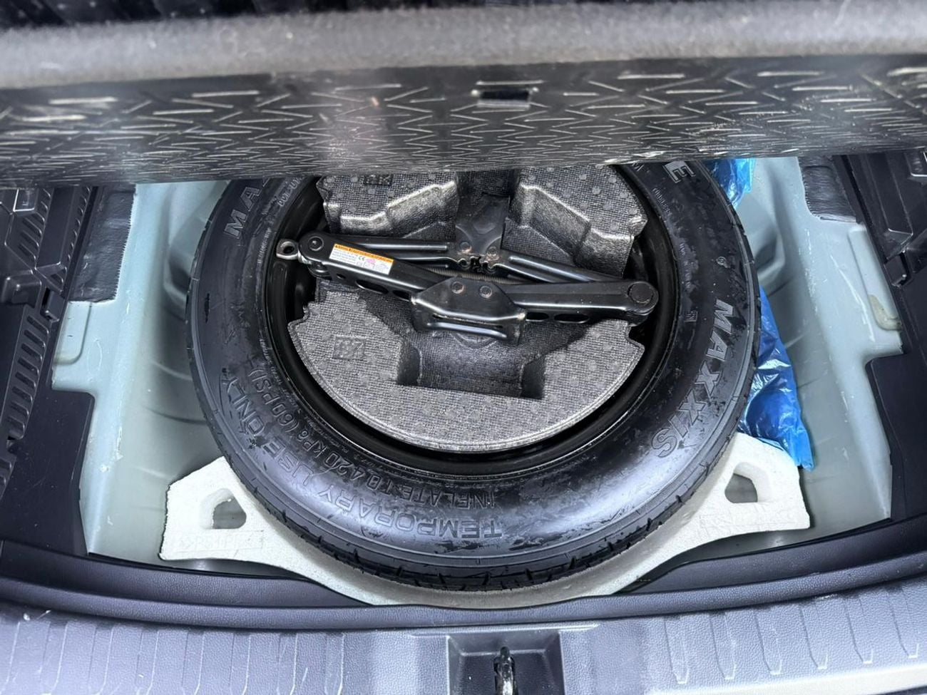 Toyota RAV4 2021 TOYOTA RAV4 XLE READY PUSH START Blue 2T3W1RFV2MW138879