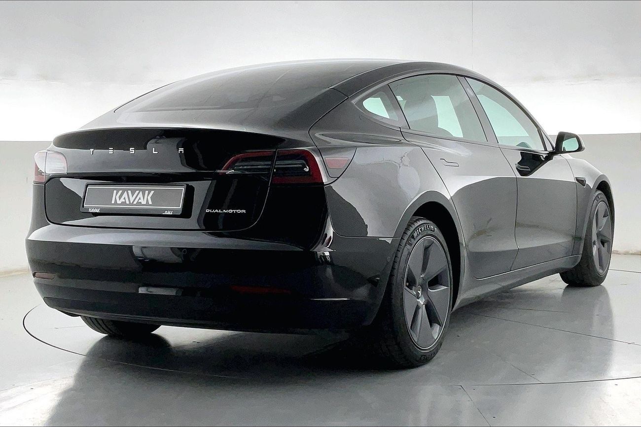 لكزس RX450h Premier | عرض العيد الحصري | خالية من أضرار الفيضانات