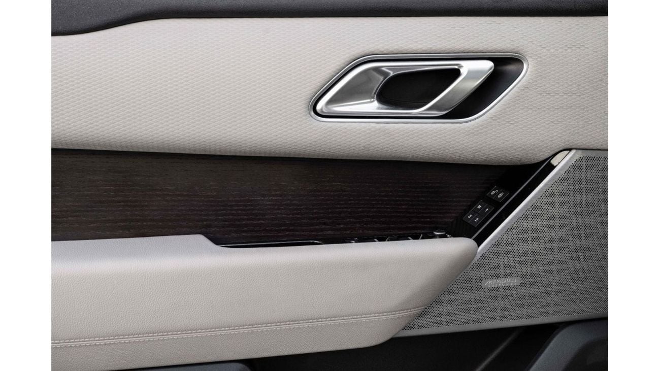 Land Rover Range Rover Velar P250  | 3,231 P.M  | 0% Downpayment | Full Agency History!