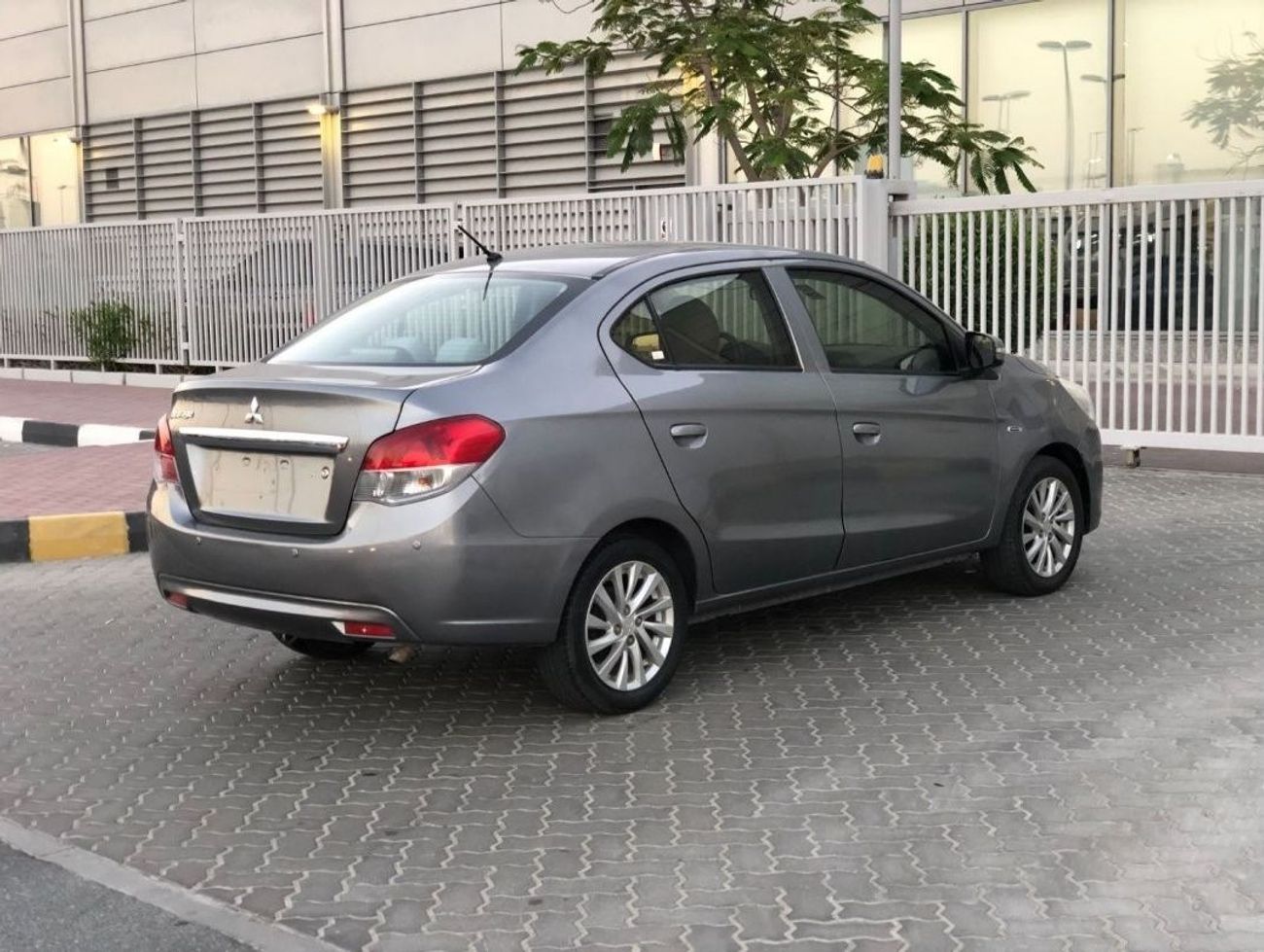 Mitsubishi Attrage GLX Mid GCC