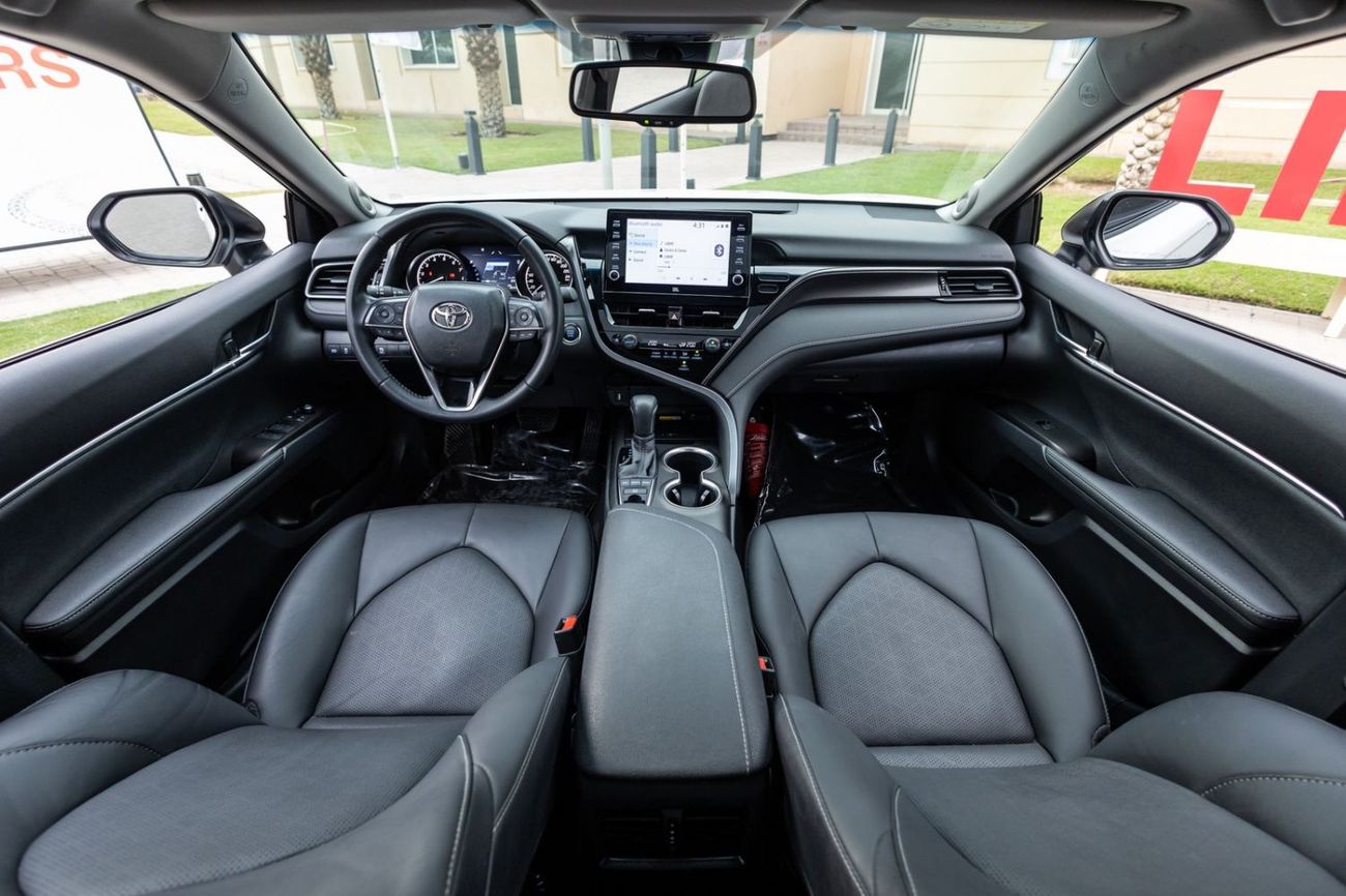 Toyota Camry Sport