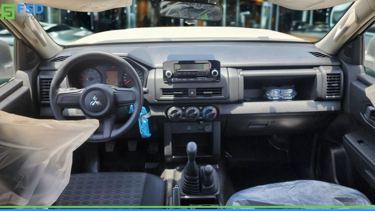 ميتسوبيشي L200 Mitsubishi L200.2.4L Diesel D-Cabin 4X4 GLX 6MT High Line MY-2025