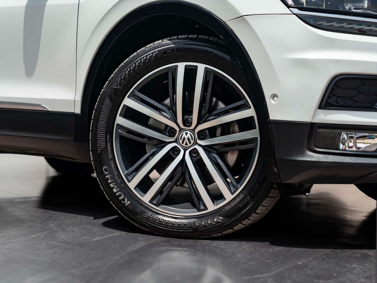 Volkswagen Tiguan SEL 2.0L