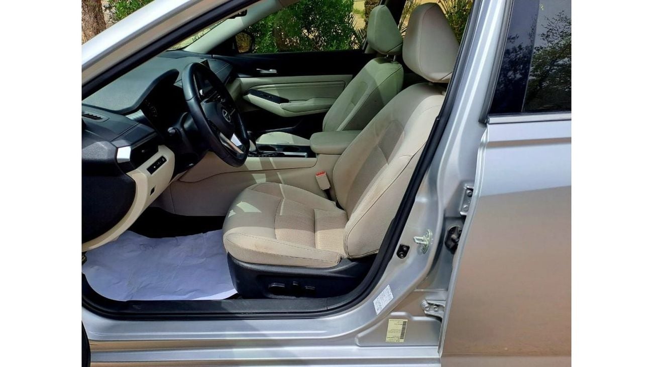 Nissan Altima SV 2019 2.5L FULL OPTION (999/-MONTHLY)