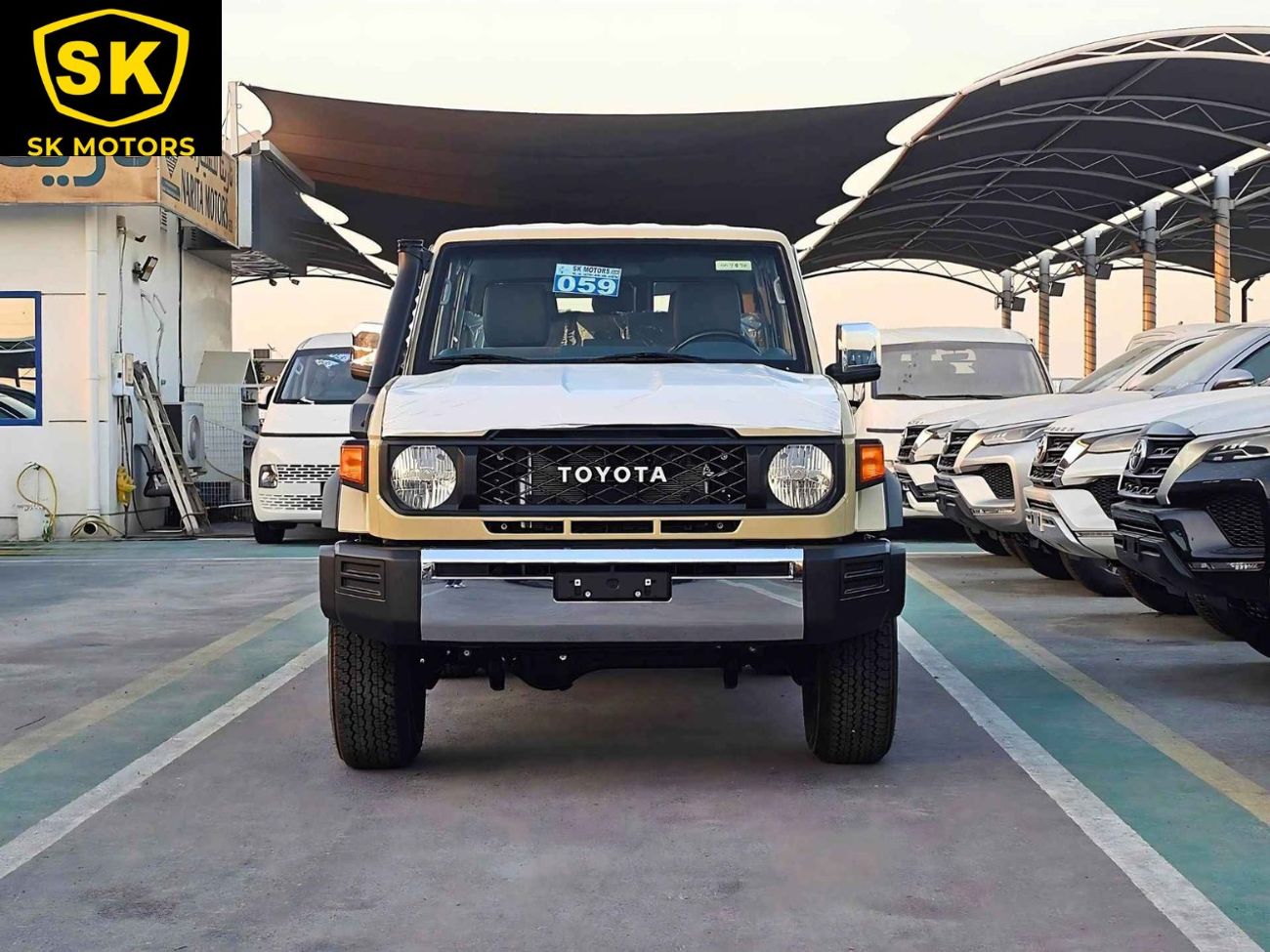 New Toyota Land Cruiser 70 LC76 / STD-HIGH OPTION / 4.0L PETROL V6 / M ...