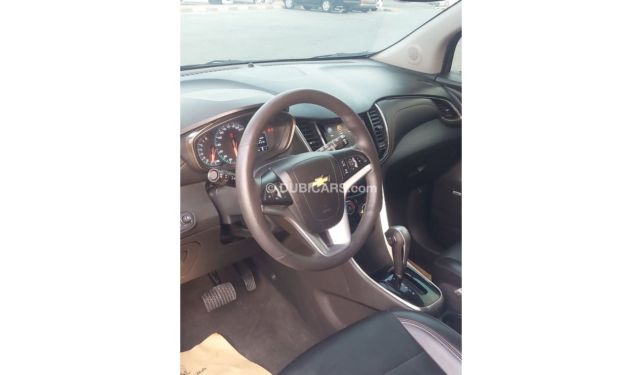 شيفروليه تراكس شفيروليه تراكس موديل : 2020 بحالة ممتازة