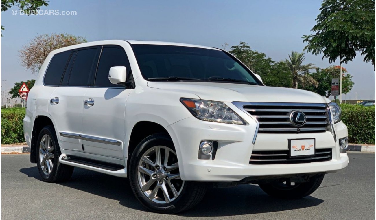Lexus LX 570 Platinum excellent condition - original paint - low kilometer