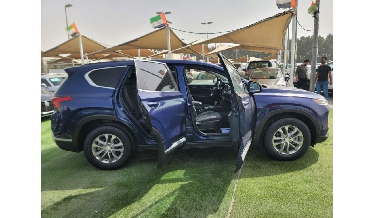 هيونداي سانتا في 5 Seater / 2.4Cc