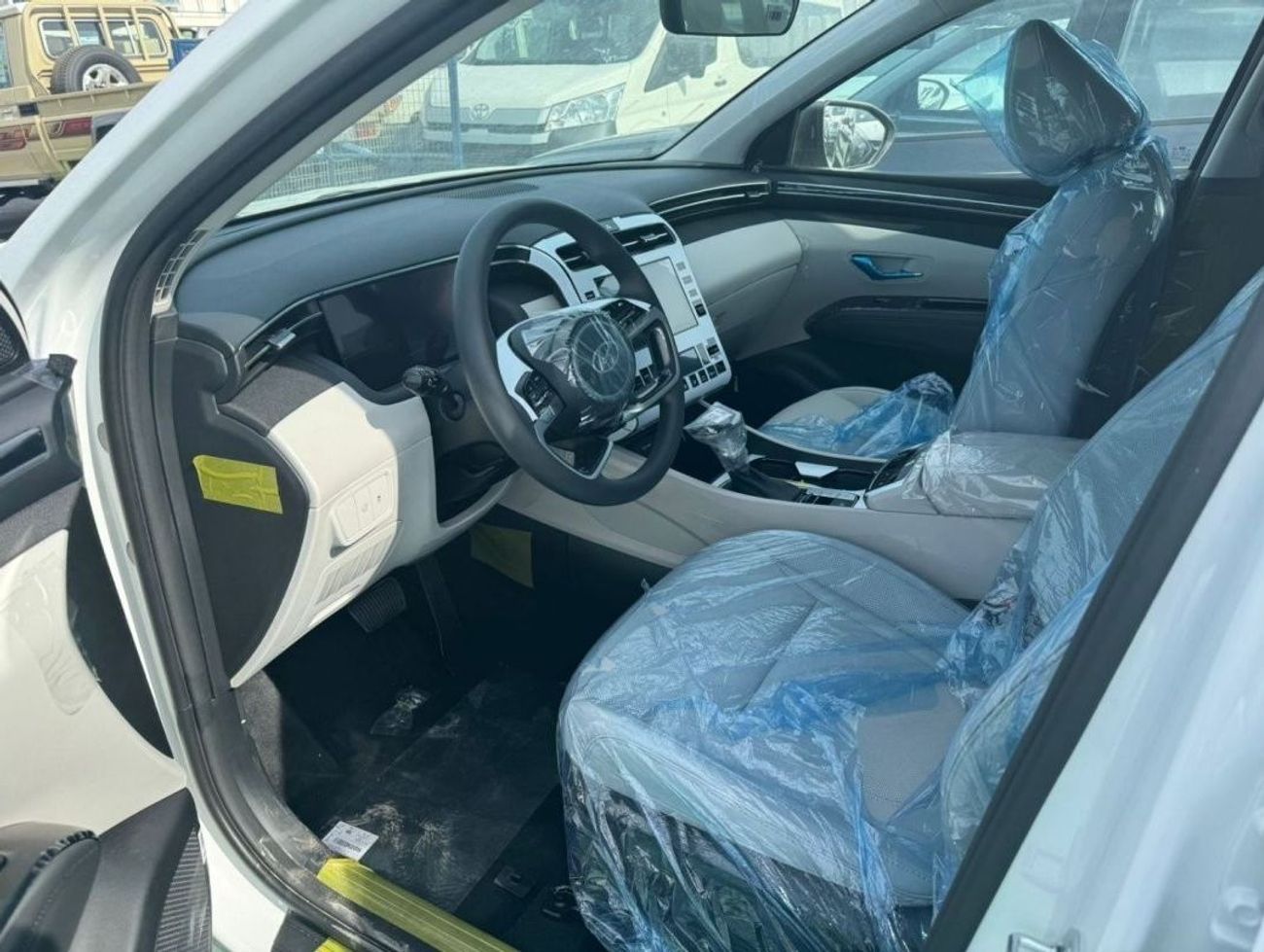 هيونداي توسون 2.0L PETROL FULL OPTION 2024