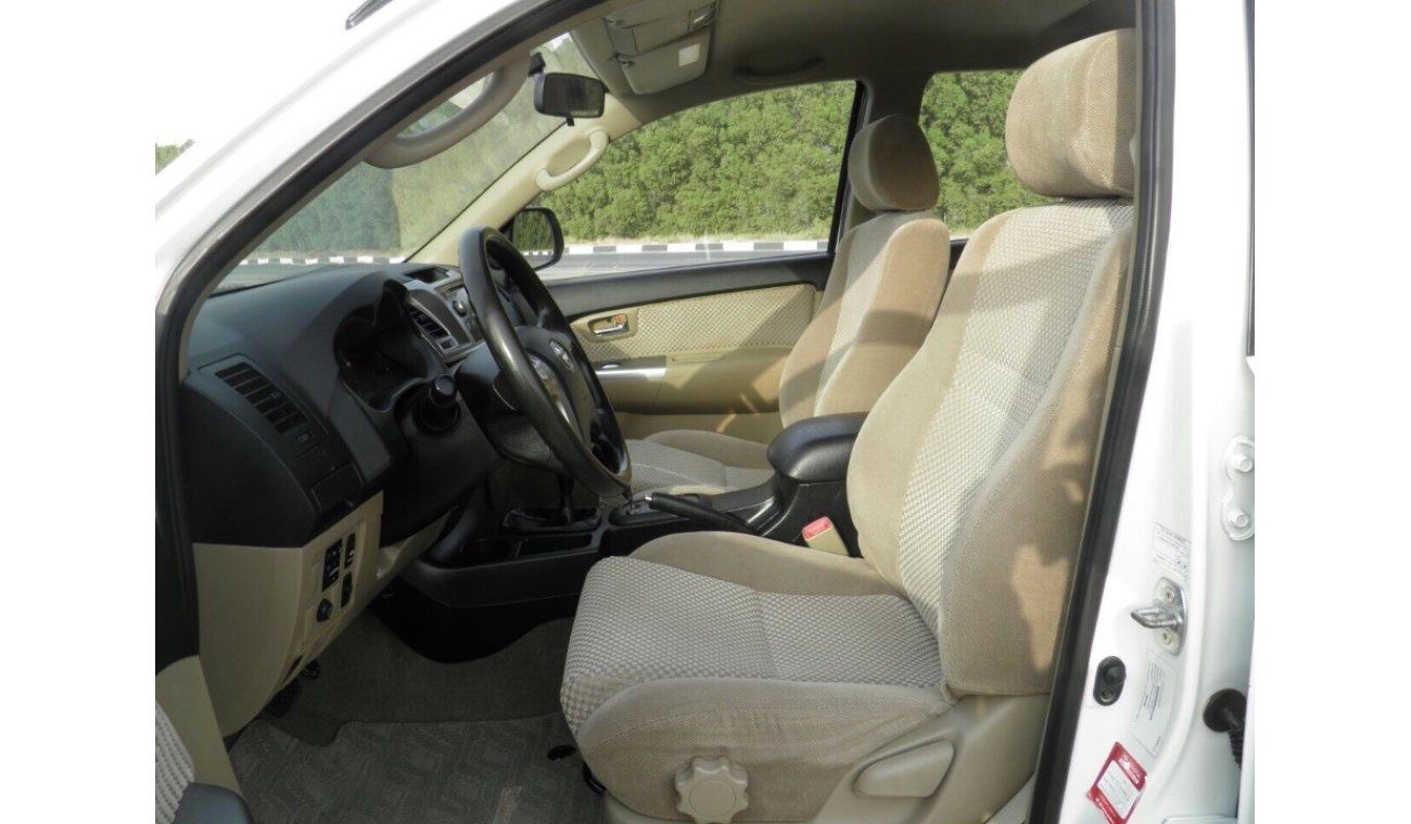 Toyota Fortuner 2014  V4