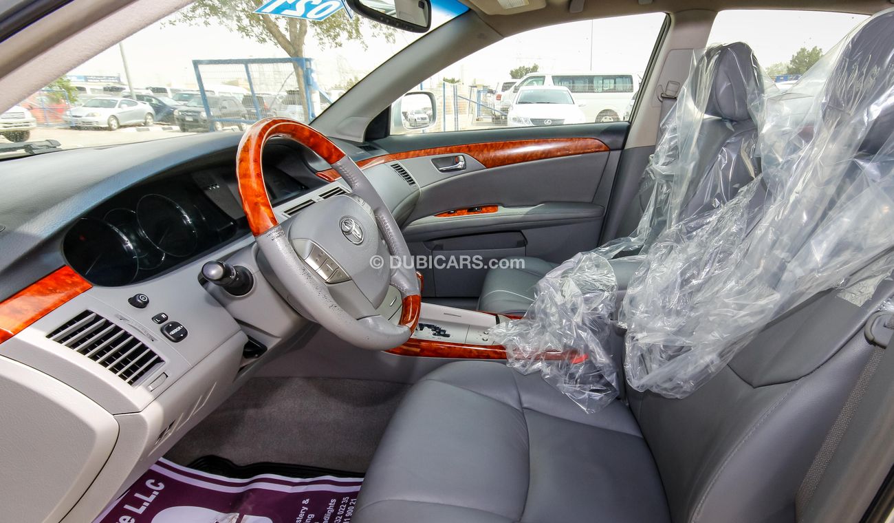 Used Toyota Avalon XLS 2007 for sale in Dubai 93320