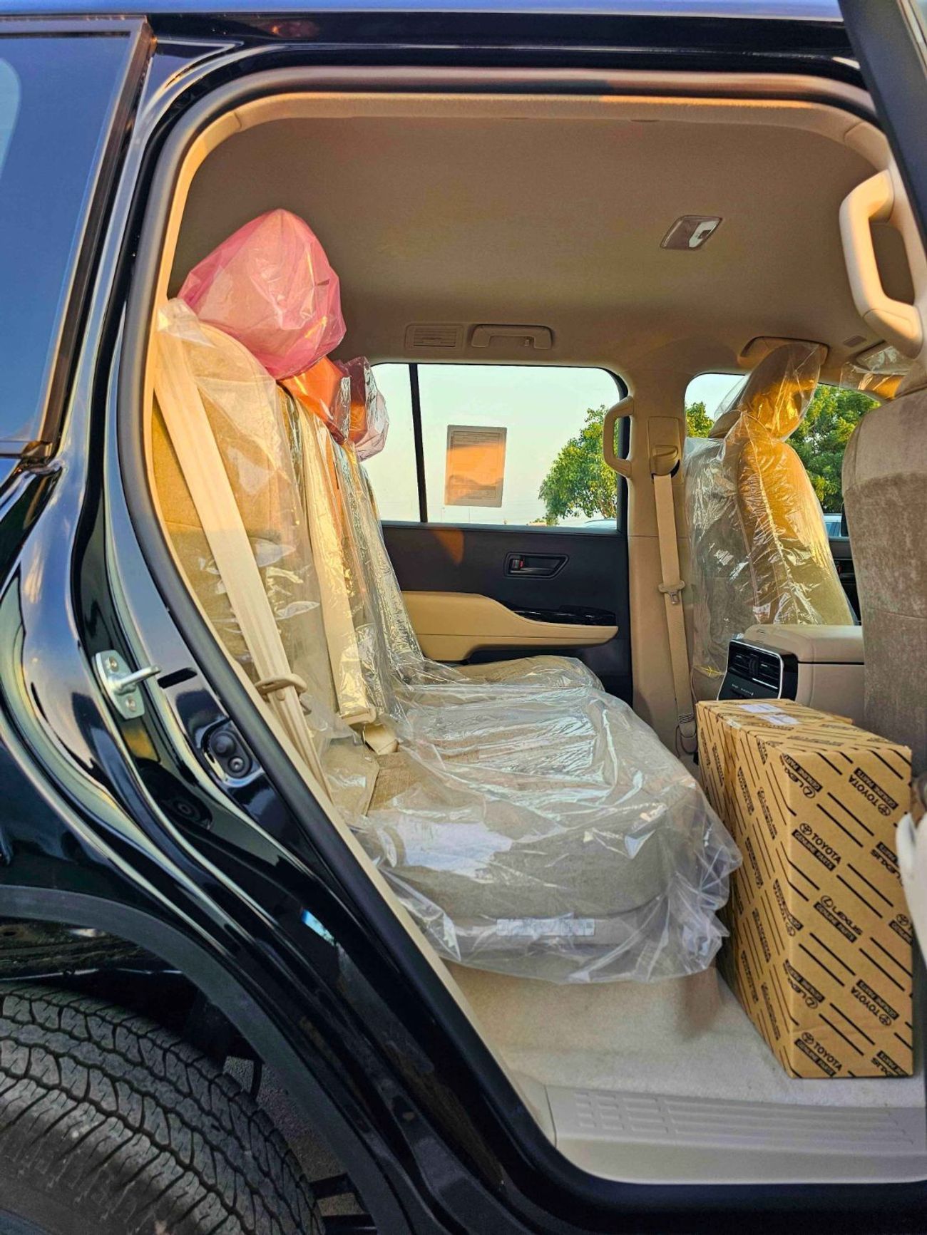 Toyota Land Cruiser GXR TWIN TURBO / 3.5L V6 PETROL 4WD / DRIVER POWER SEAT/ FABRIC SEATS/ CODE # GXR-G