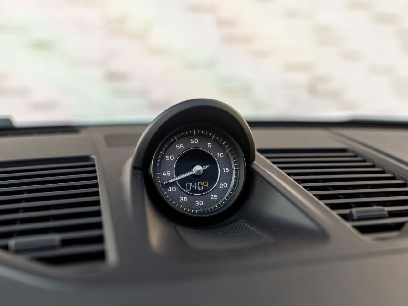 Porsche 911 Turbo S 3.8L (640 HP) Coupe