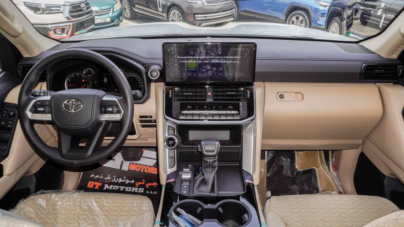 Toyota Land Cruiser GXR 3.5 L Twin Turbo V6