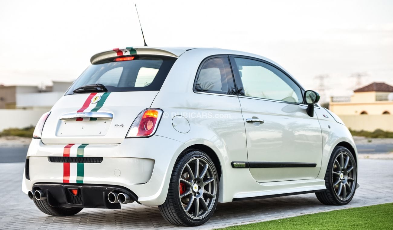 فيات 500C Ferrari Edition