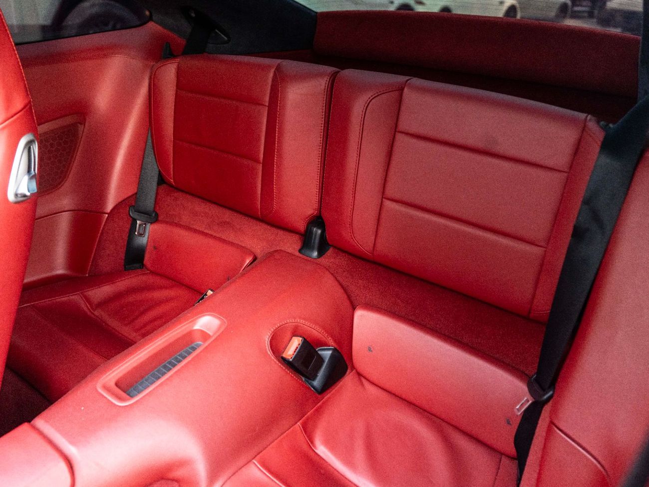 Porsche 911 Carrera S 3.8L (400 HP) Coupe