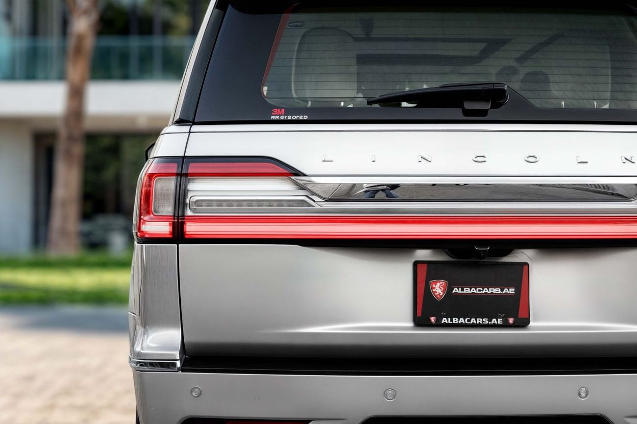 Lincoln Navigator Retractable Running Boards | 2,448 P.M  | 0% Downpayment | Pristine!