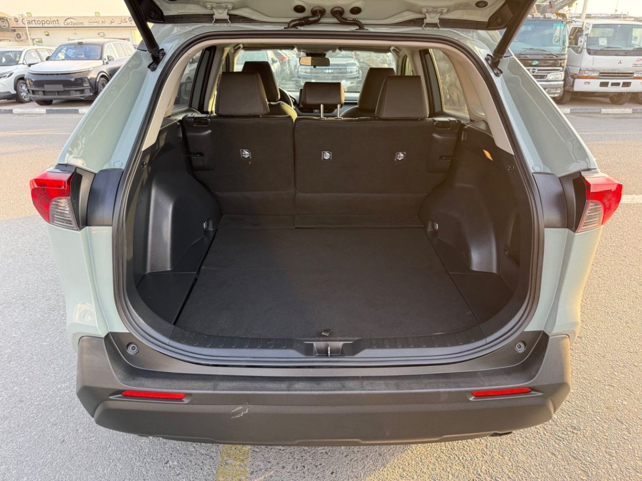 Toyota RAV4 XLE 2.5L 2021 TOYOTA RAV4 XLE HYBRID 4x4 FULL OPTIONS IMPORTED FROM USA