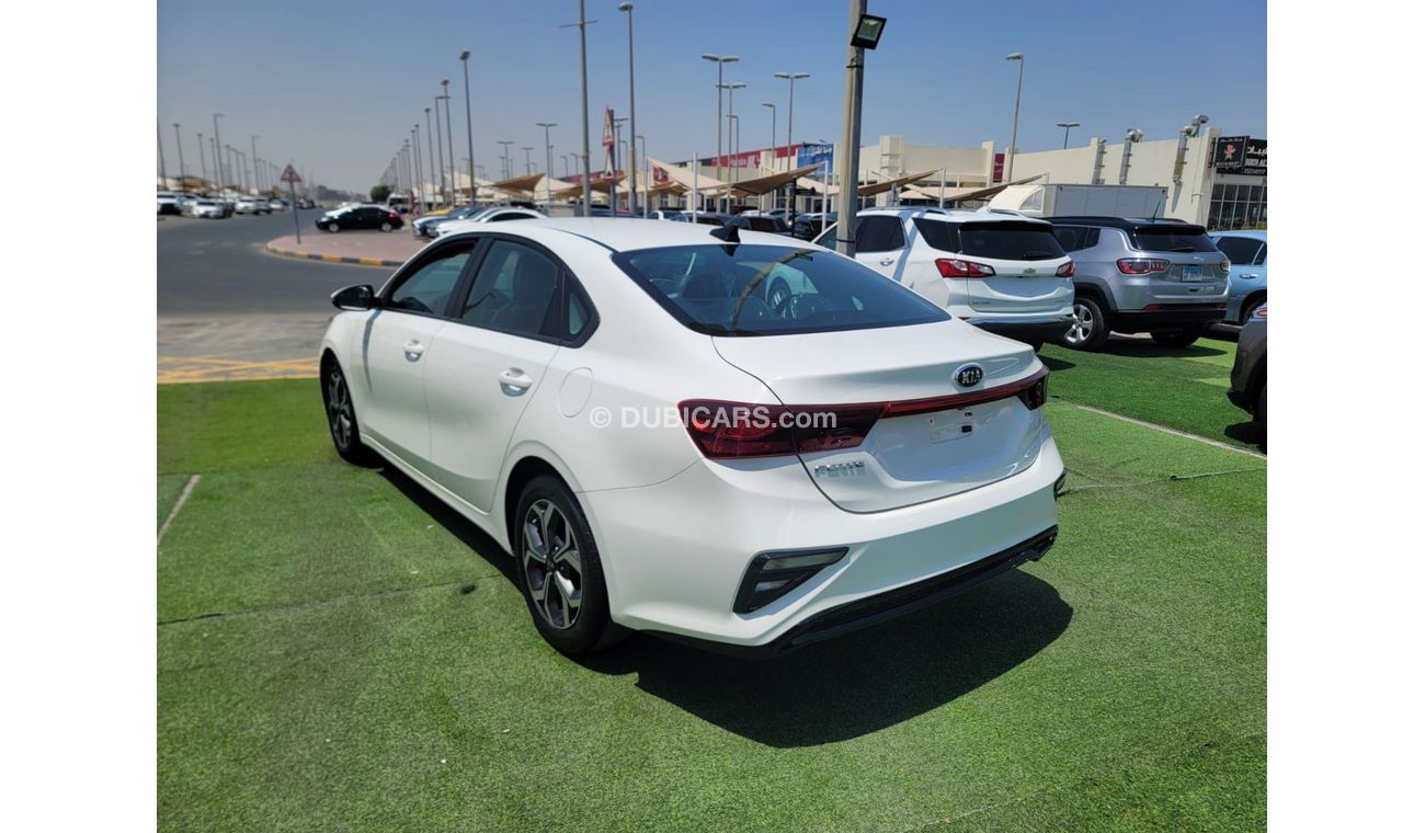 كيا سيراتو SX