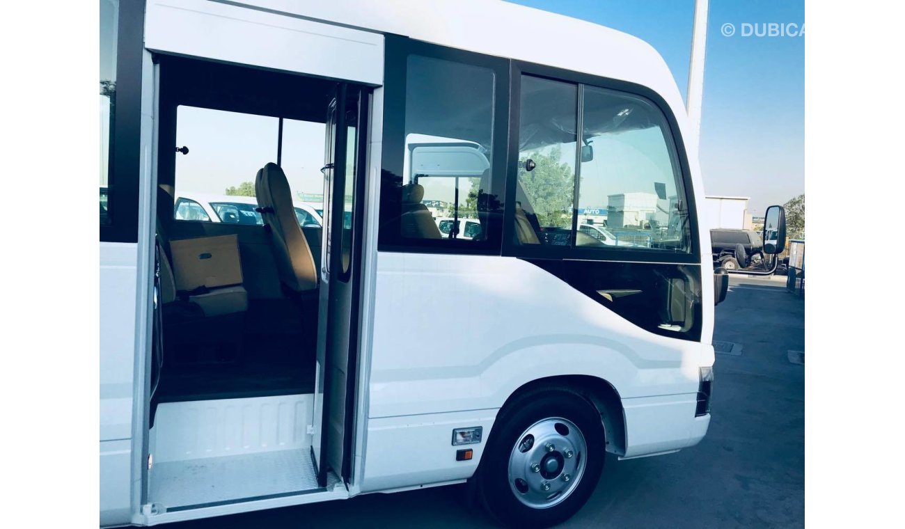 Toyota Coaster 21 SEATS