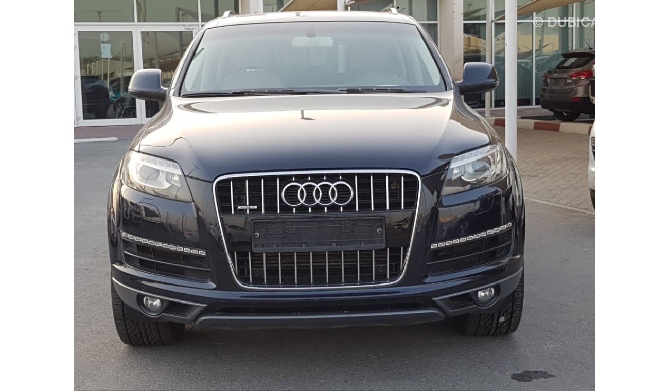 Audi Q7 GCC car prefect condition no need any maintenance full option panoramic roof leather seats