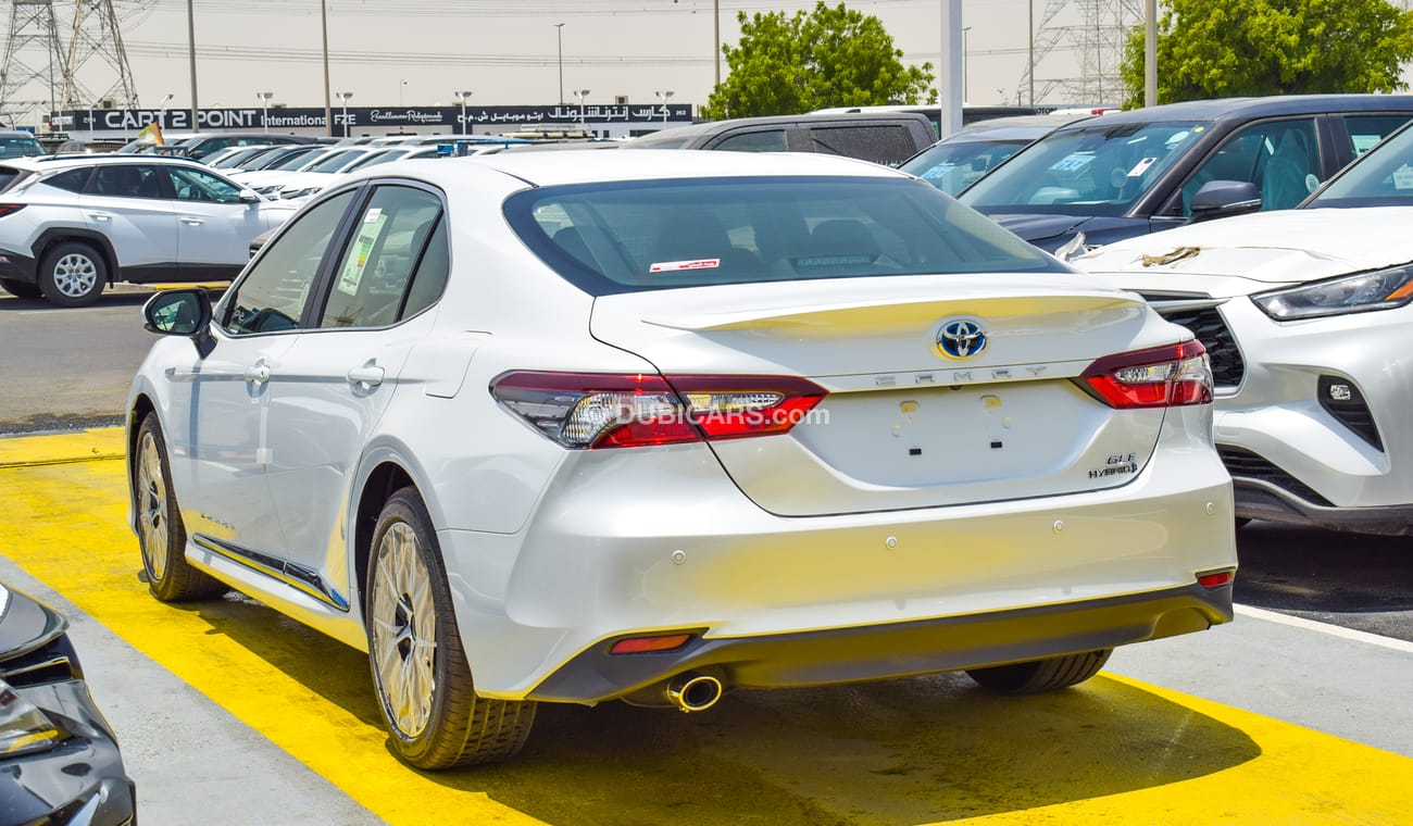 Toyota Camry GLE 2.5L Hybrid
