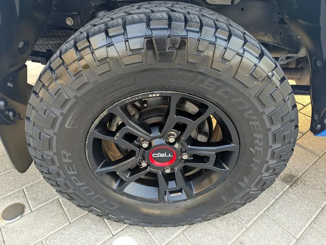 Toyota Tundra TRD PRO Crewmax AMERICAN SPECIFICATION INTERIOR AND EXTERIOR EXCELLENT CONDITION