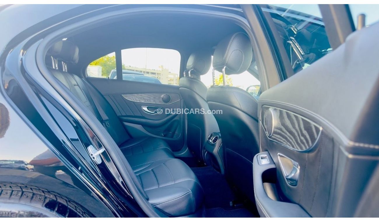 Mercedes-Benz C 200 AMG Pack