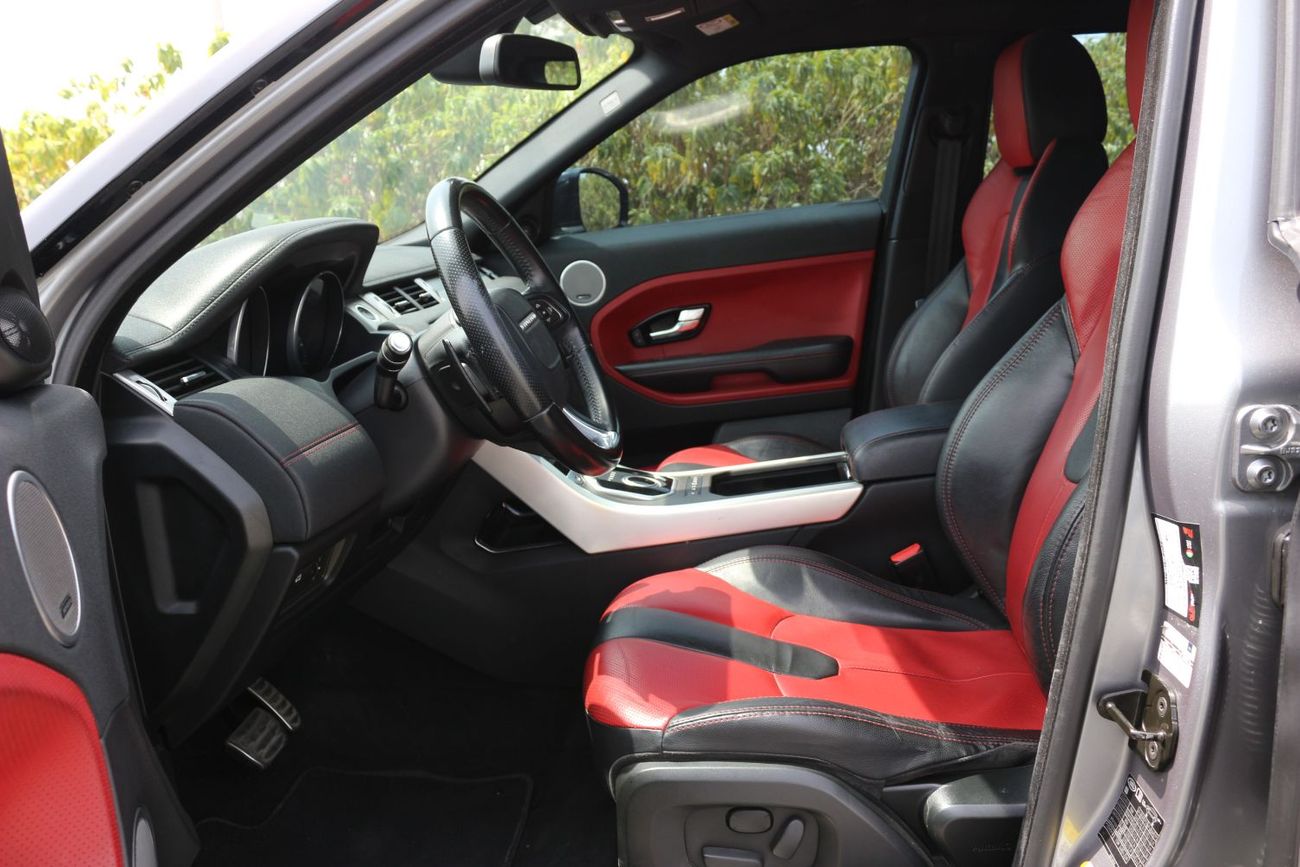 Land Rover Range Rover Evoque HSE Dynamic 2.0L (5 Door) Land Rover Range Rover Evoque 2.0T R-Dynamic S 250 PS 2014