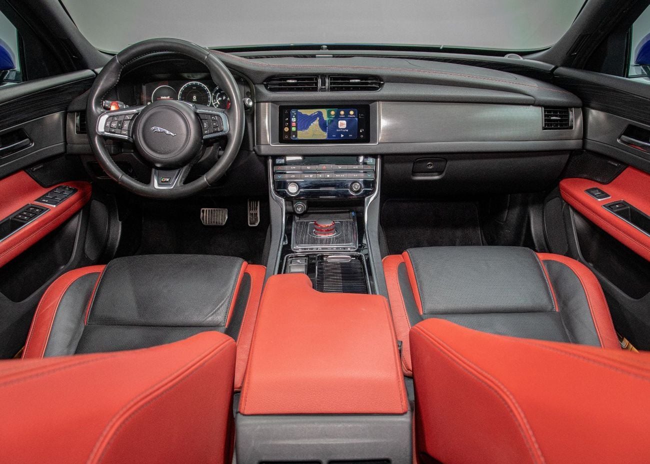 جاكوار XF S 3.0L Sedan