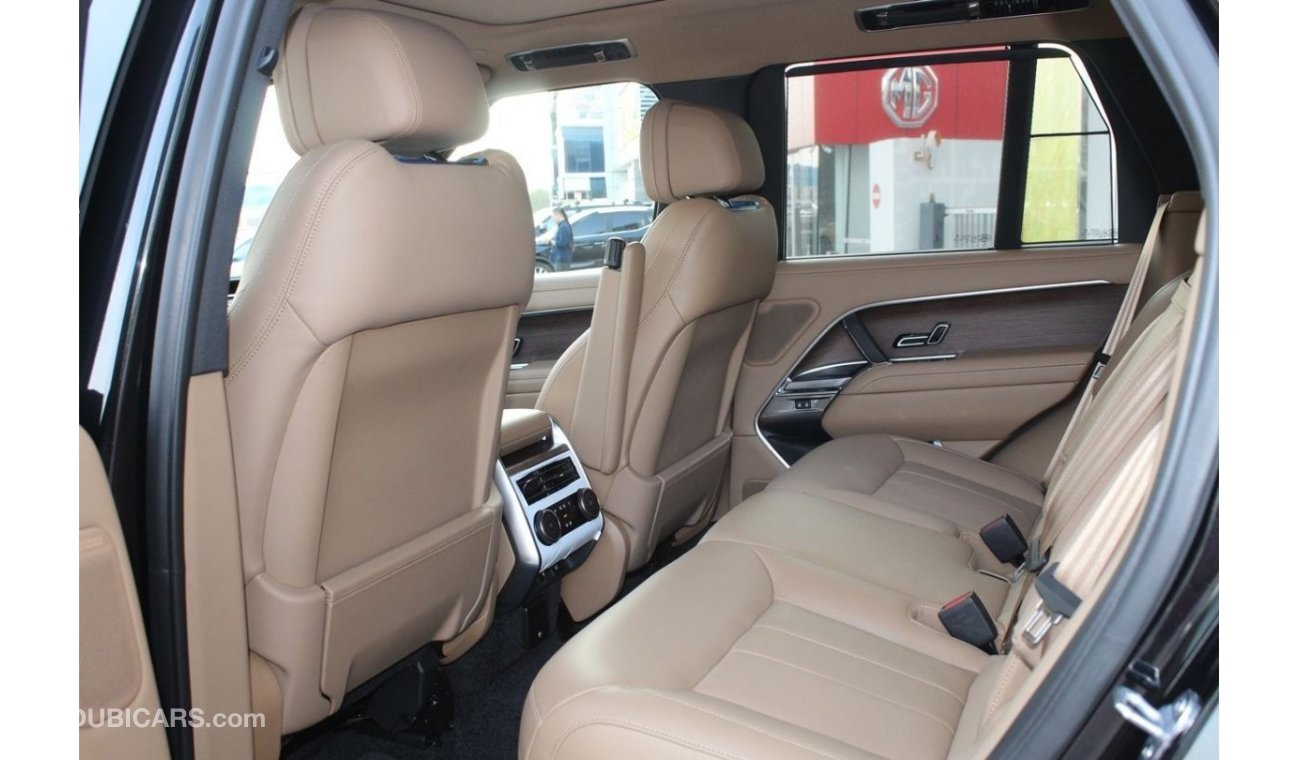 لاند روفر رانج روفر إتش أس إي RANGE ROVER VOGUE  P-530 HSE-2023-188 KM -GCC