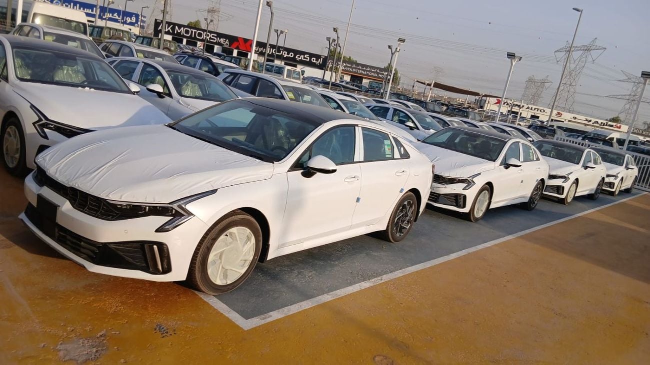 Kia K5 Kia K5 EX Kia K5 2.0L Hybrid | GCC | 2026 |