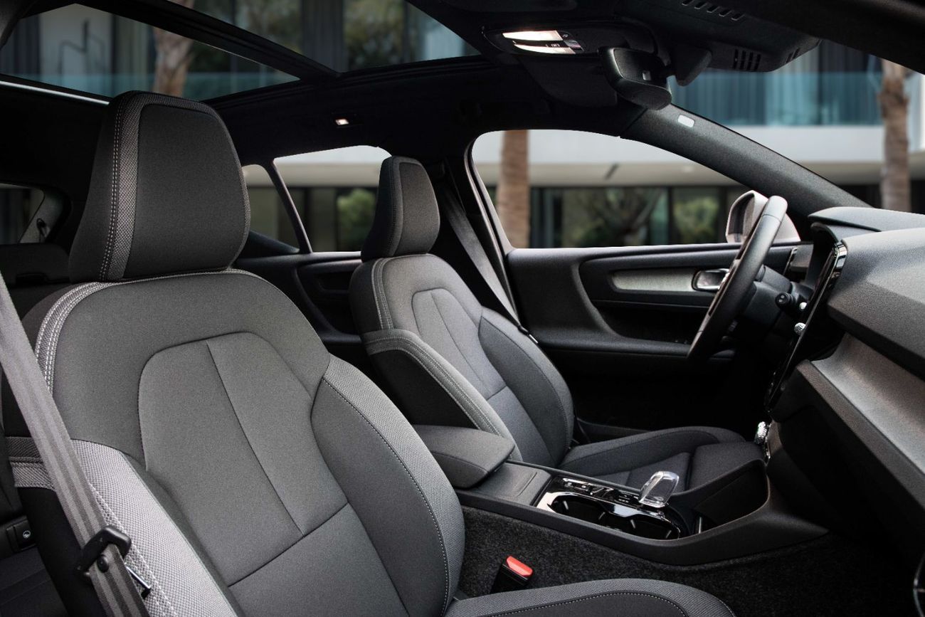 Volvo XC40 XC40 B3 | 2,546 P.M | 0% Downpayment | Immaculate Condition!