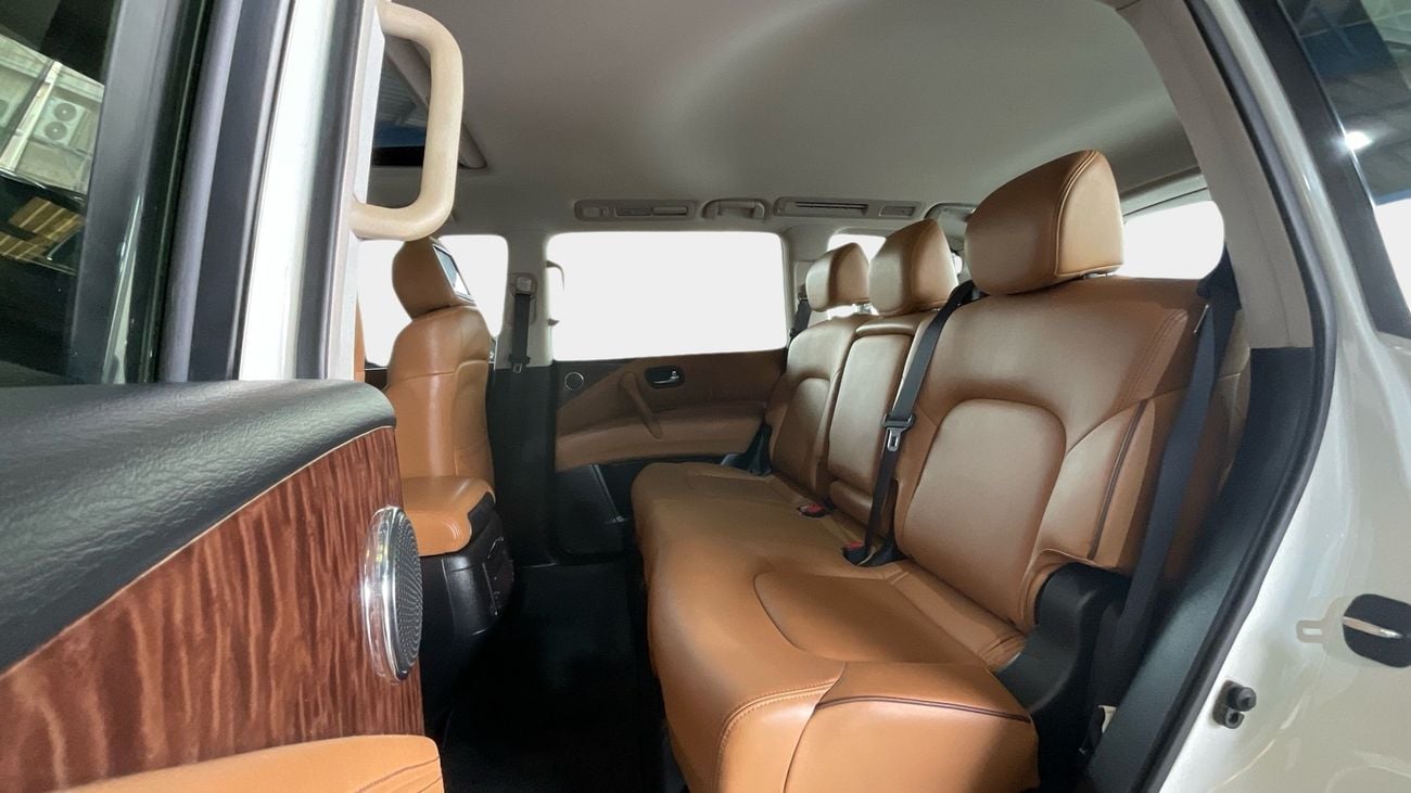 نيسان باترول SE Platinum City | شامل الضمان | 0 ﺪﻔﻋﺓ ﺃﻮﻟﻯ