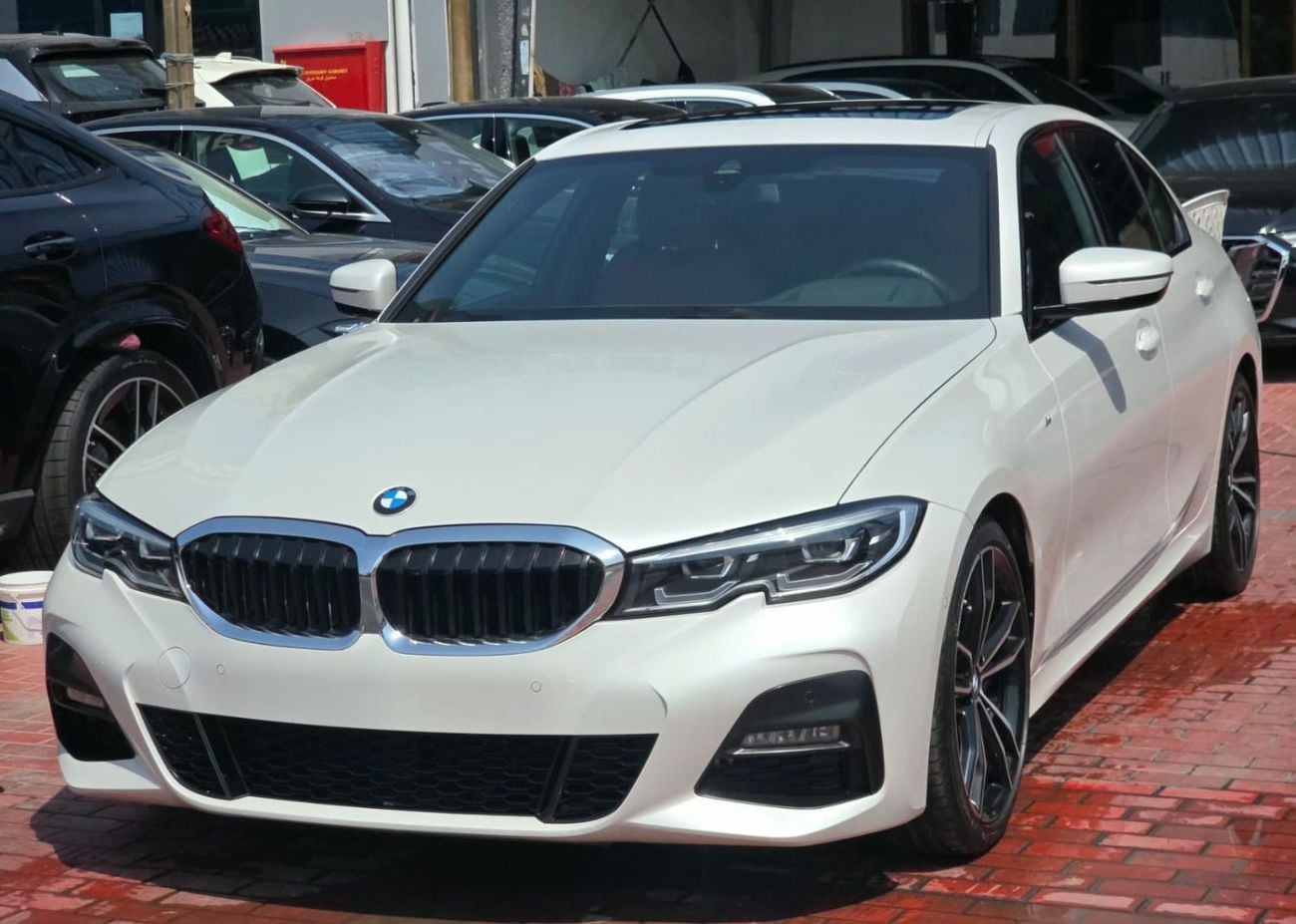 BMW 330i M Sport 2.0L (258 HP) M Sport Warranty & service 2022 GCC