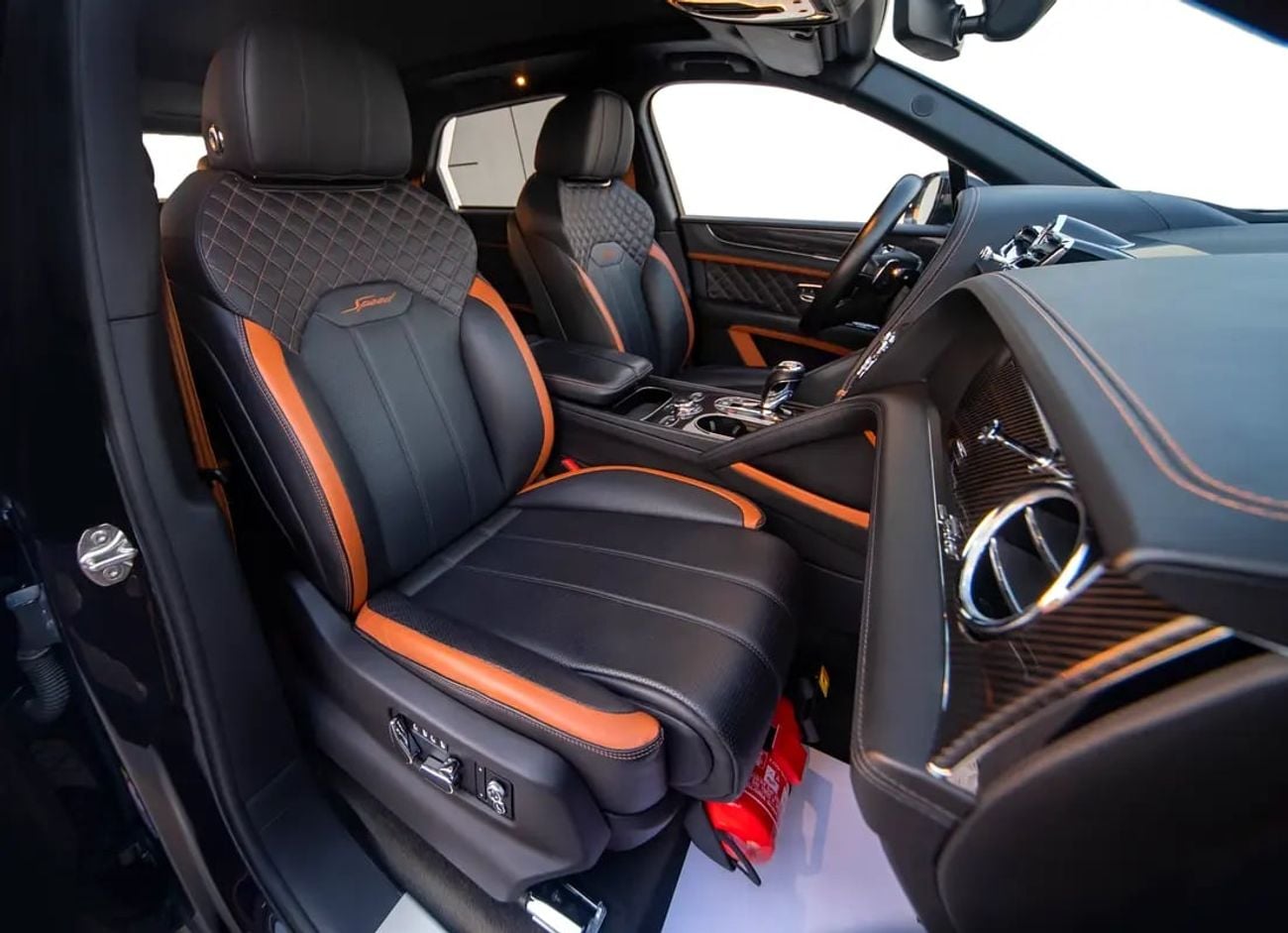 Bentley Bentayga SPEED MODEL - GCC SPECS - NO ACCIDENT - FULL SERVICE IN AGENCY