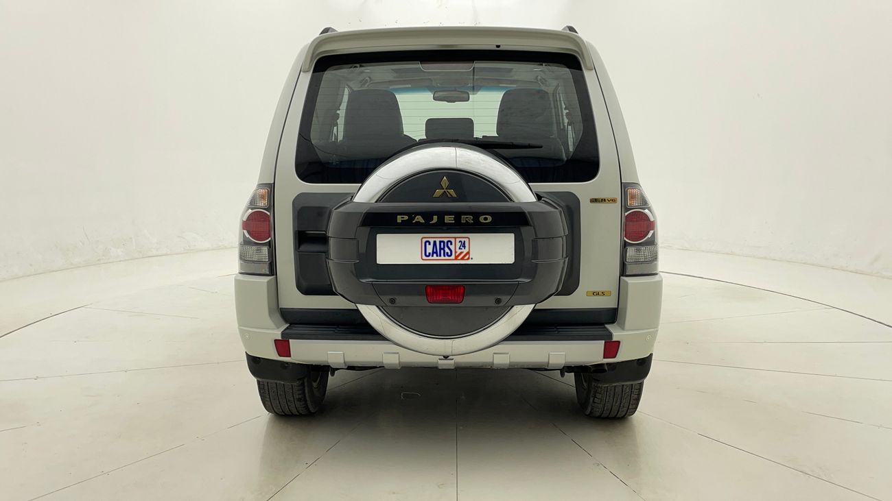 Mitsubishi Pajero HIGHLINE SWB 3.8 | Zero Down Payment | Home Test Drive