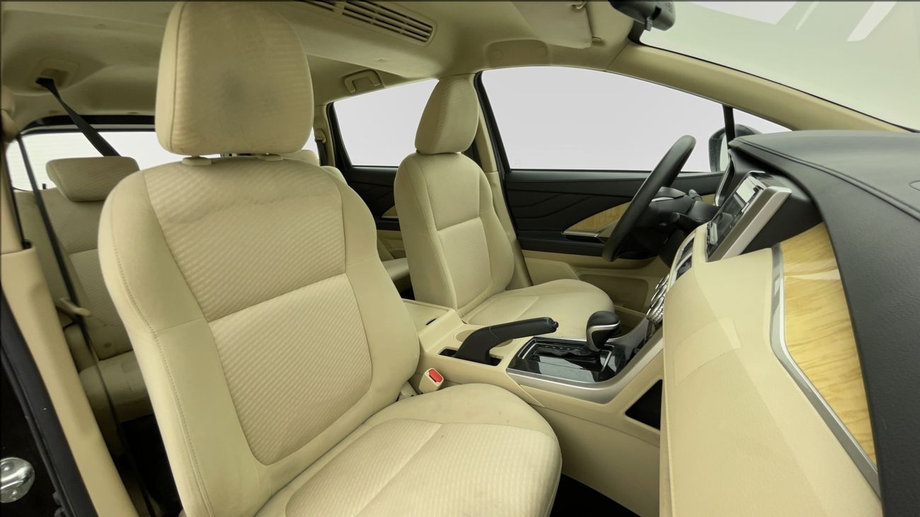 ميتسوبيشي إكسباندر HIGHLINE 1.5 | بدون دفعة مقدمة | اختبار القيادة في المنزل