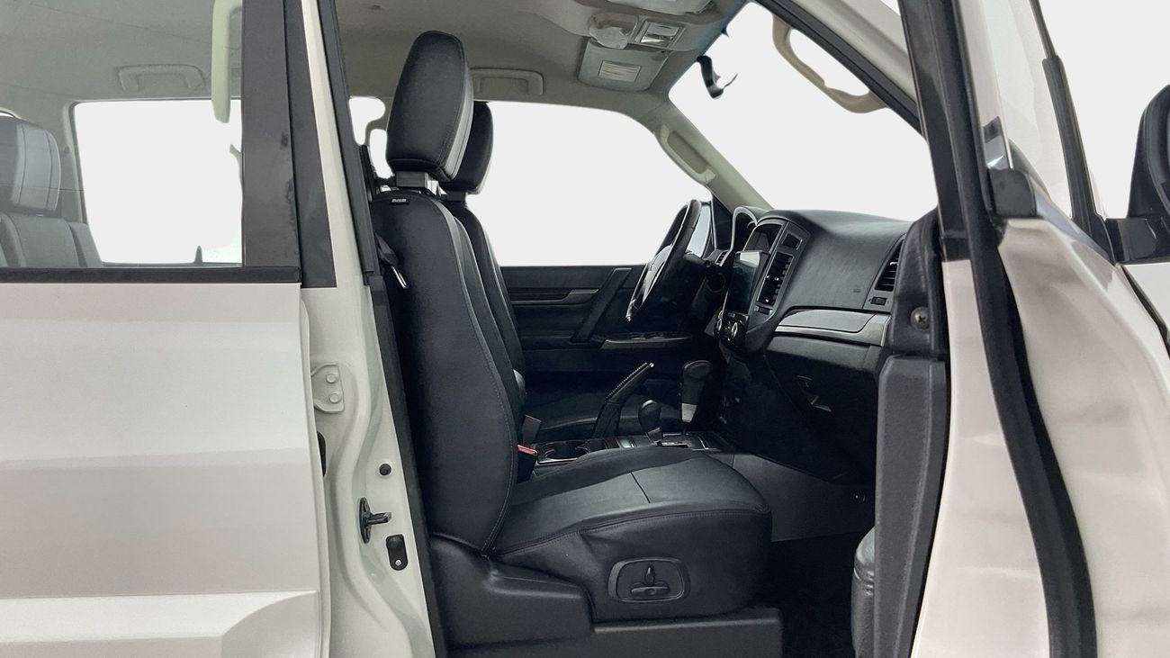 Mitsubishi Pajero GLS HIGHLINE | Guaranteed Warranty | 0 Down Payment