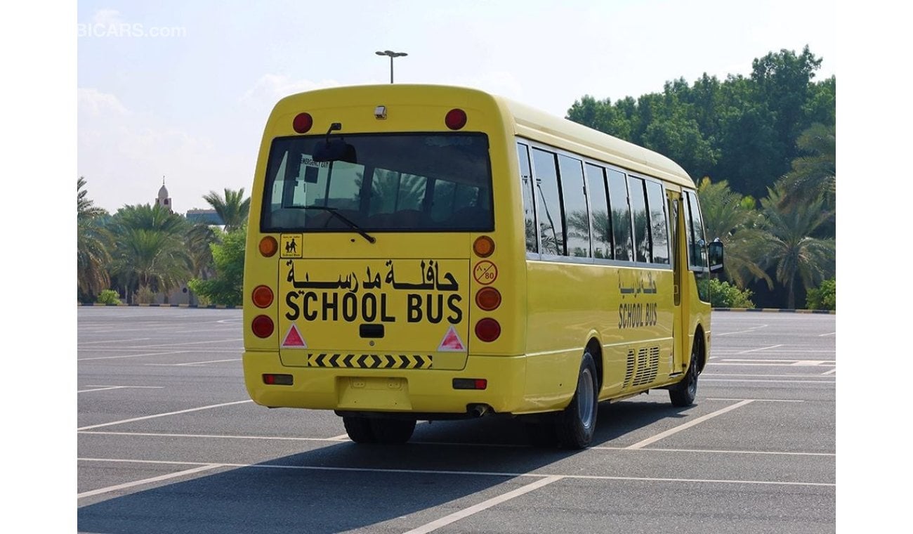 ميتسوبيشي روزا 2008 | 4.2L - 26 SEATER LONG BODY SCHOOL BUS | M/T DIESEL | GCC SPECS | BULK STOCK AVAILABLE