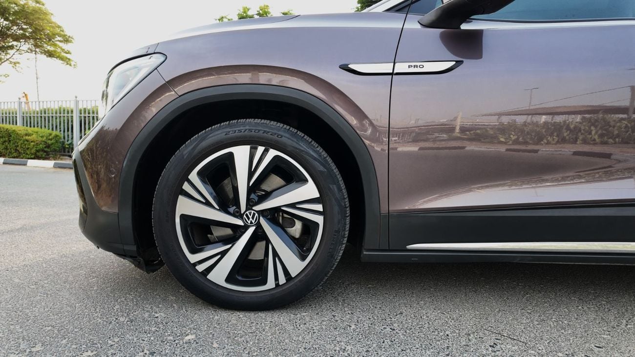 Volkswagen ID.6  CROZZ PRO
