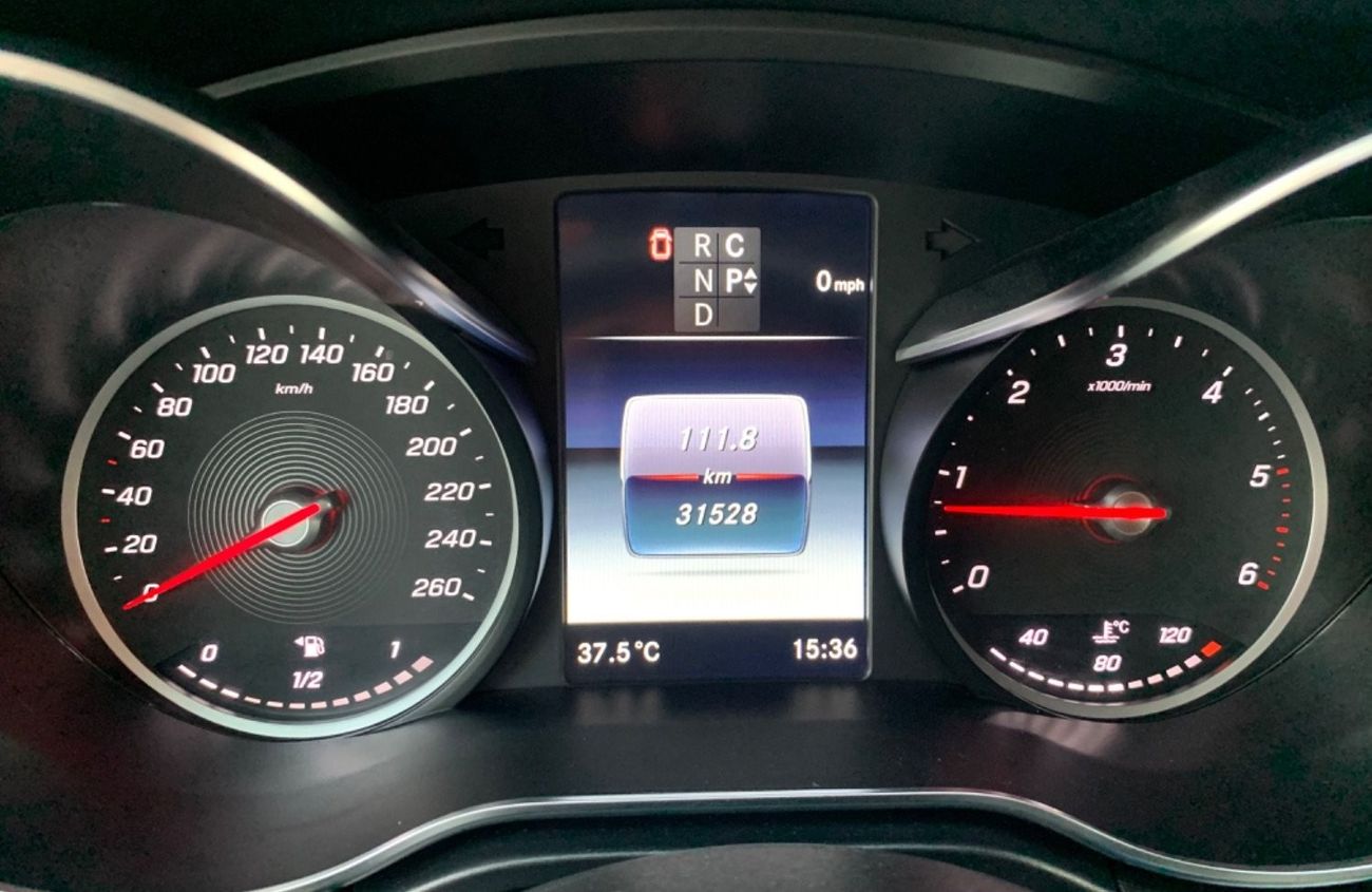 مرسيدس بنز V 300