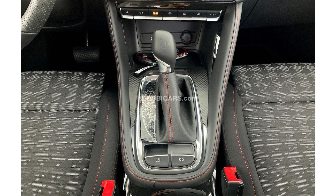 MG ZS Standard